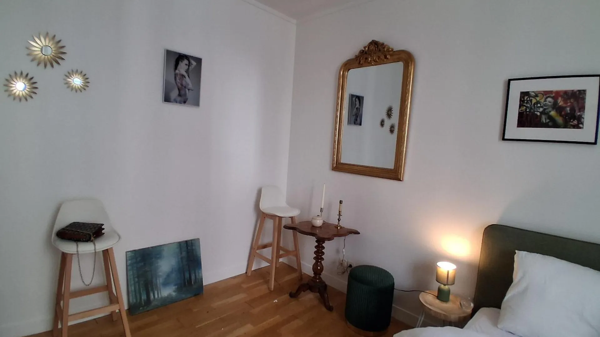 Center,Mantic And Fantastic Appartement, 1 Minute Metro ,Close To Eiffel Tour And Louvre Meusm Paris