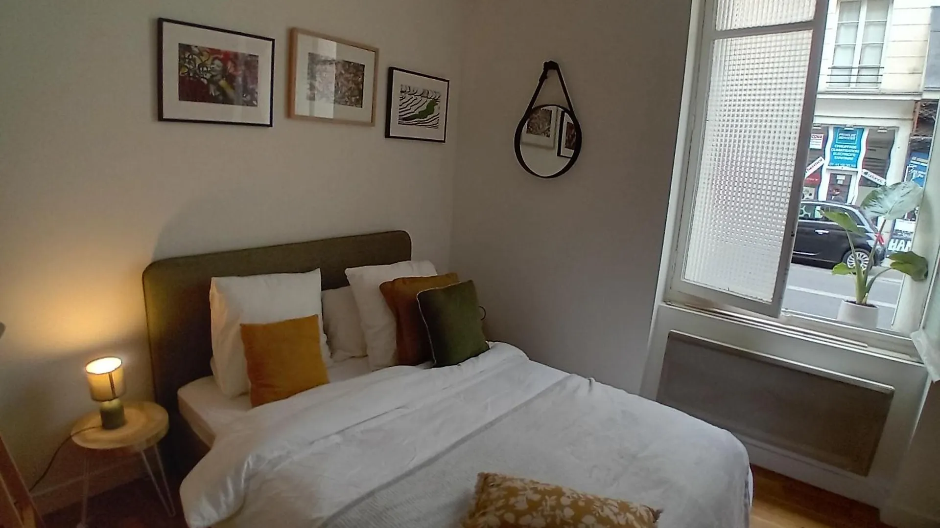 Center,Mantic And Fantastic Appartement, 1 Minute Metro ,Close To Eiffel Tour And Louvre Meusm France